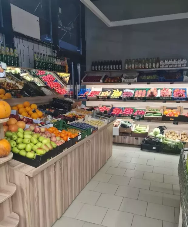 Продуктовый магазин с алкогольной лицензией