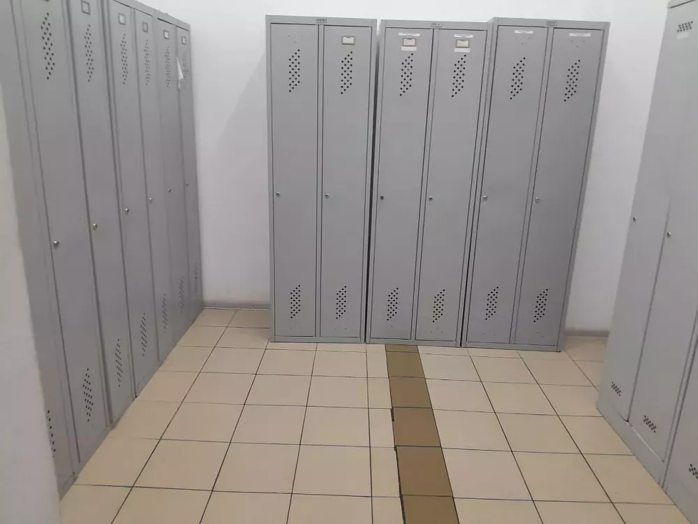 /