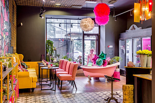 Цветочный салон-кофейня в элитном ЖК